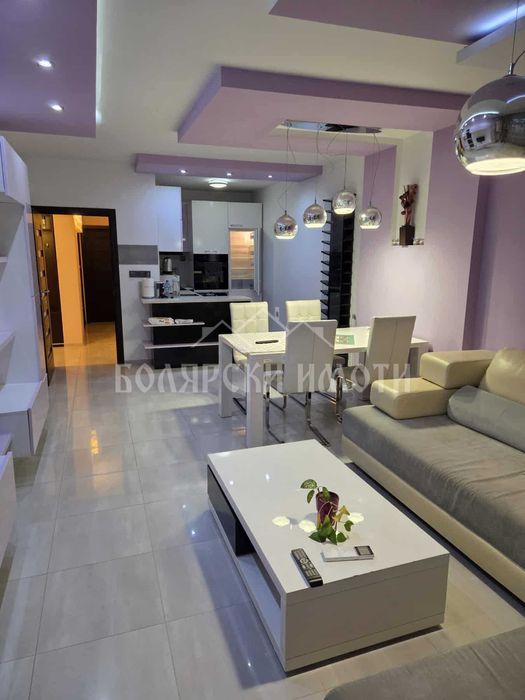 Луксозен тристаен в ж.к. Акация