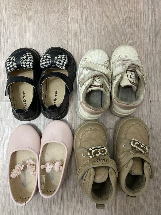 Обувь детская на девочку. Б/у. Самовывоз с лесхоза. 22 и 23 размер.