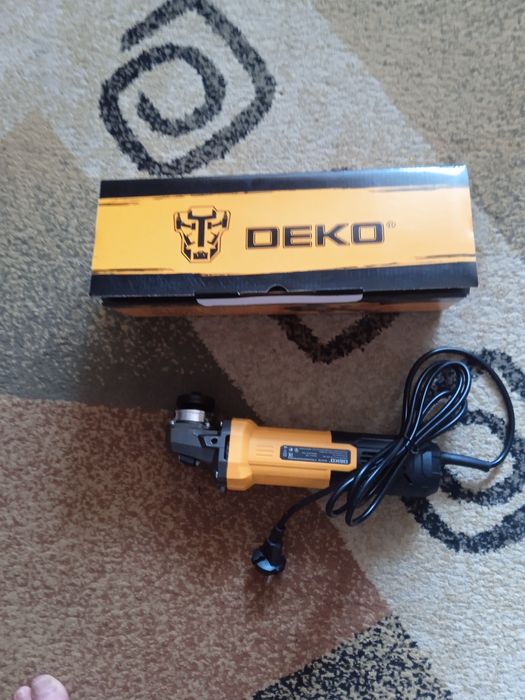 Продам болгарку деко модельDKAG750 новая
