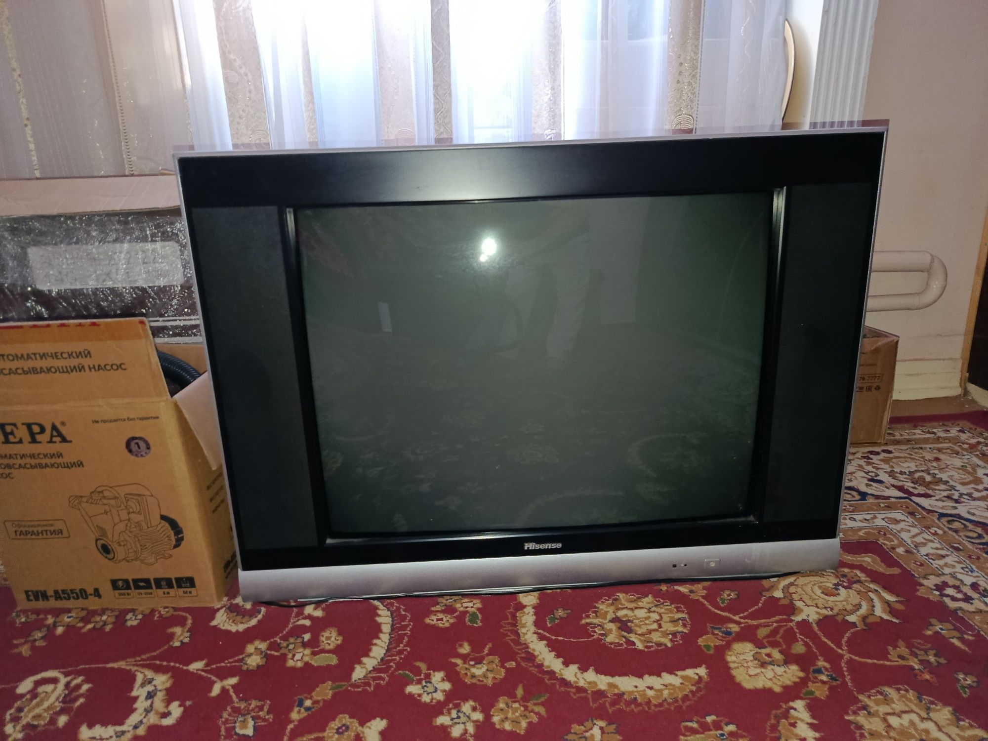 Samsung va Hisense