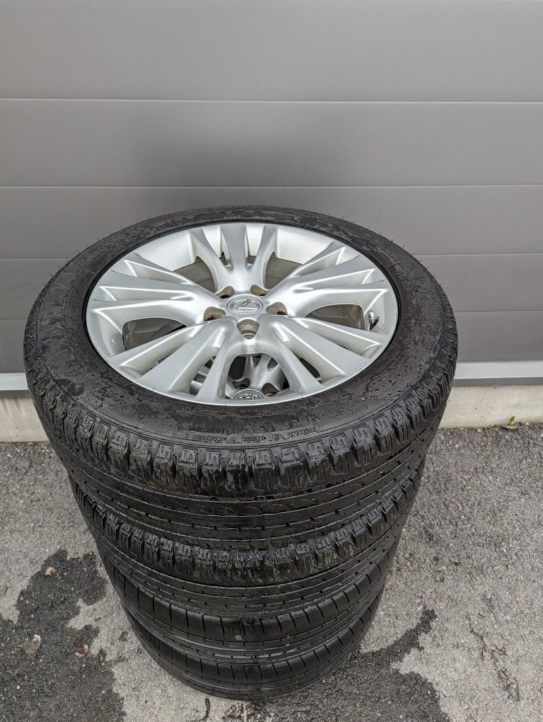 Jante originale Toyota/Lexus, anvelope Goodyear 235/55/19"