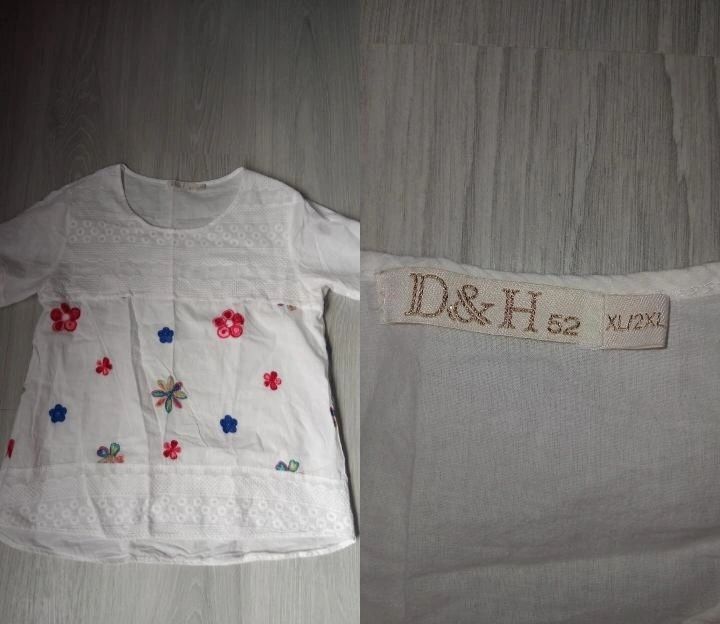 Tricou alb cu flori