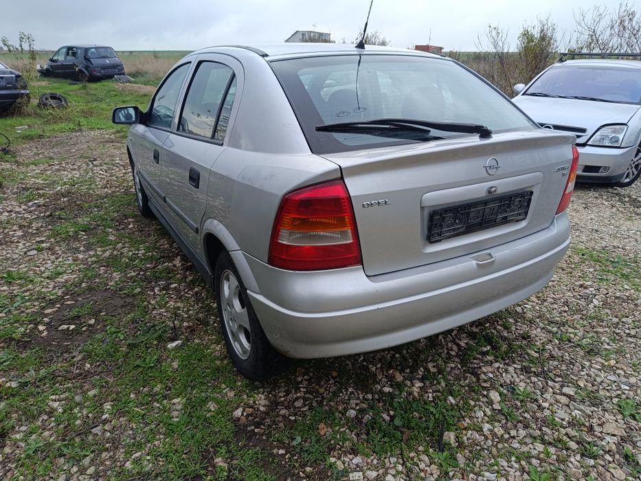 Piese Opel Astra G motor 1.6 benzina