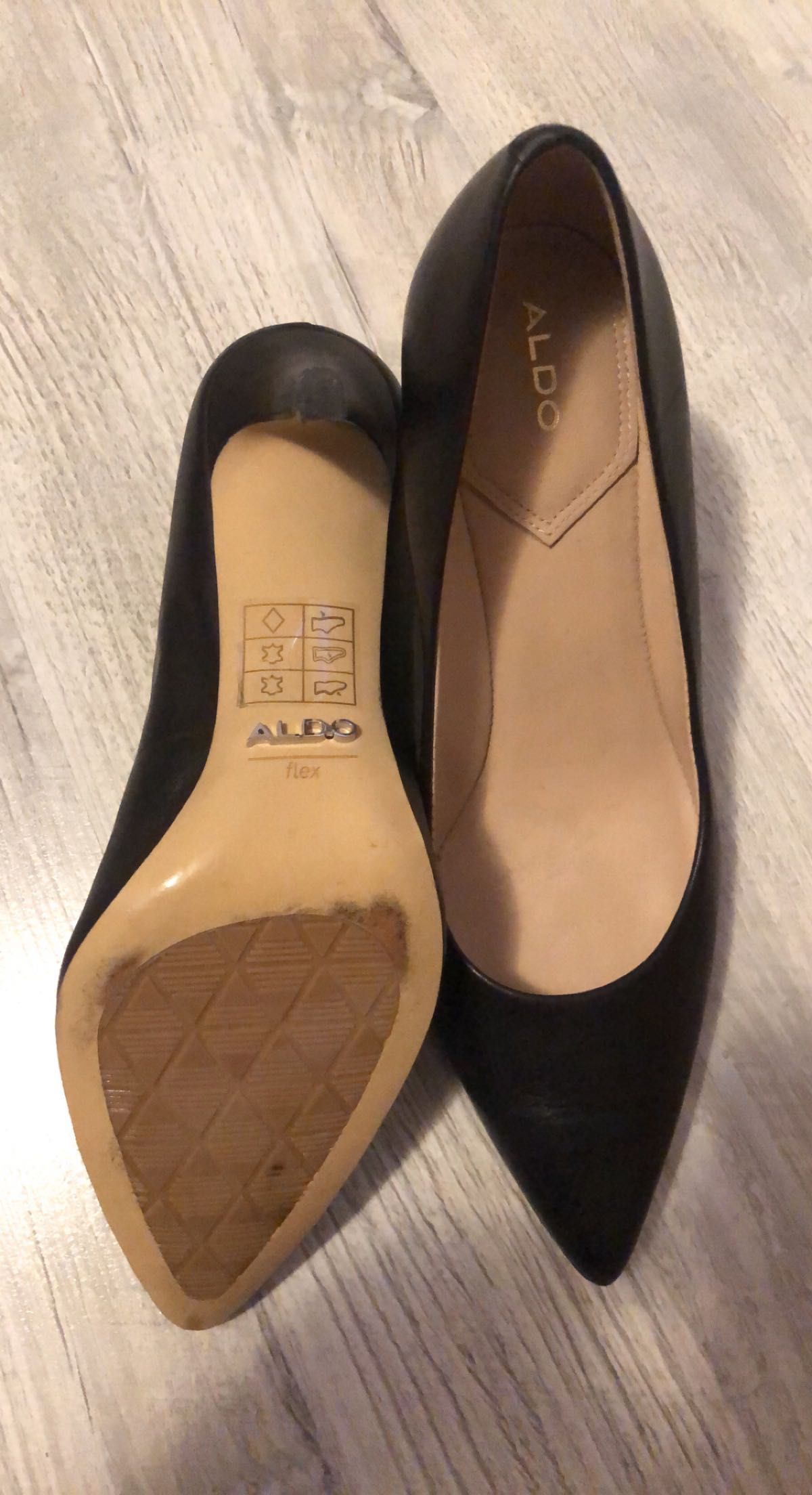 Pantofi Aldo din piele