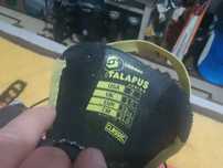 Vând placa snowboard și boots