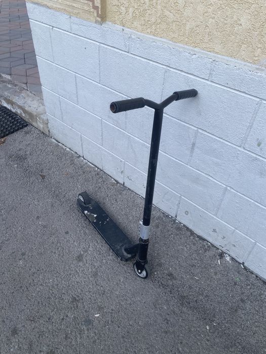 трюковой самокат