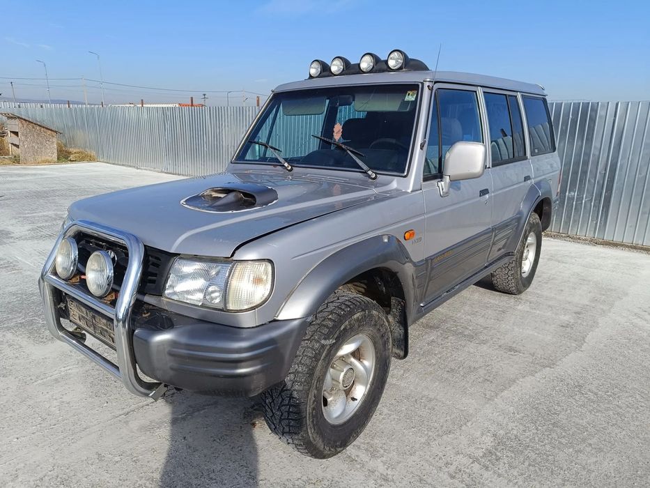 Dezmembrez hyundai galloper 2,5d si 3.0v6