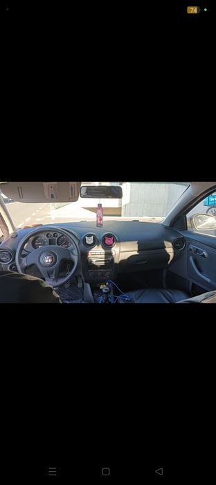 Mașină Seat Ibiza