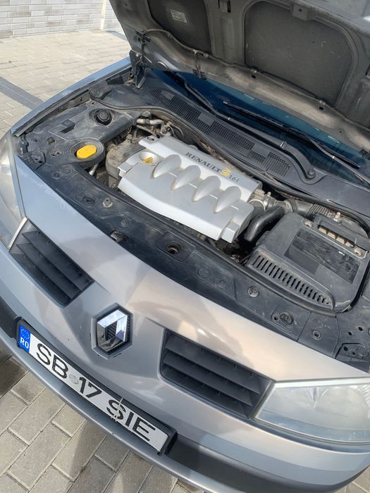 Vînd Renault Megane 2. 2005 1.6 16v