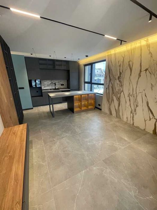 Продава се Двустаен апартамент в София, Кръстова вада - 67 кв.м за 3717 €/кв.м - Снимка #1