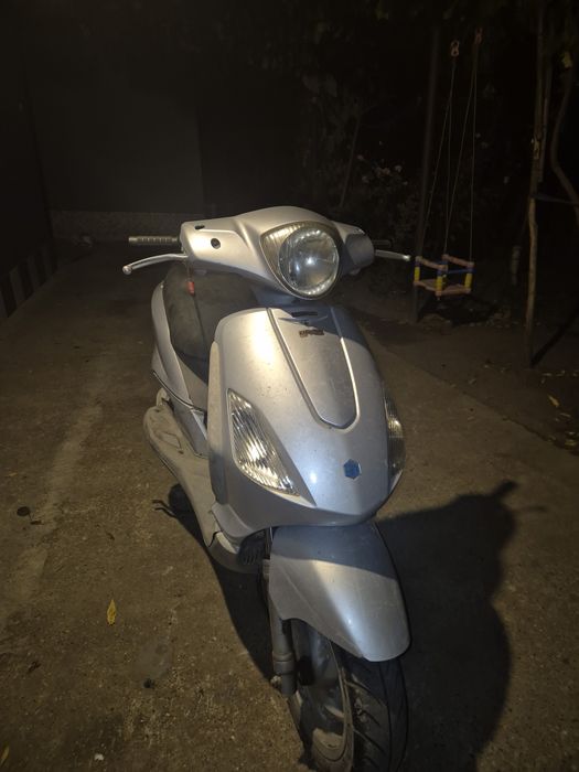 Scuter piaggo fly 80cc 2t