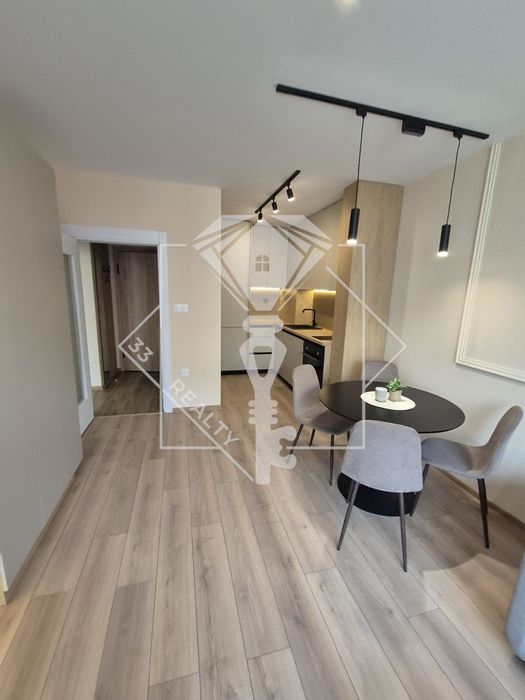 Продава се Двустаен апартамент в Пловдив, Съдийски - 67 кв.м за 2463 €/кв.м - Снимка #3