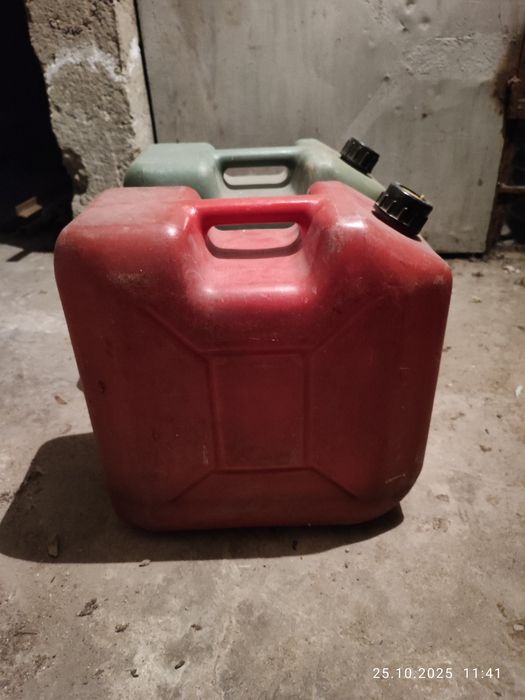 Пластмасови туби за гориво 2бр.