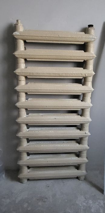 Продам батареи 10 секций