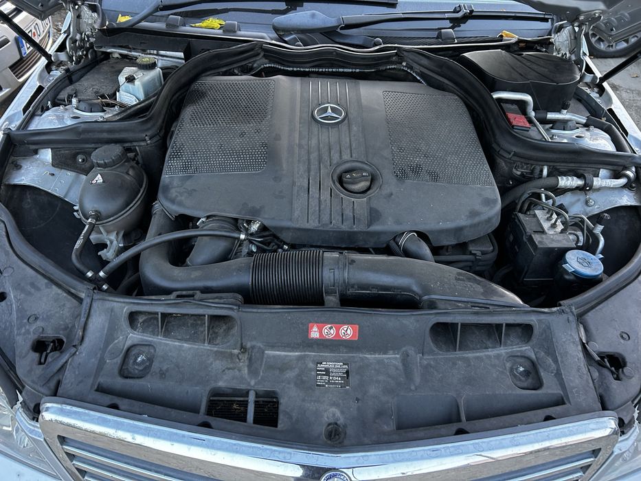 Compresor climă Mercedes W204 C250 cdi 2010