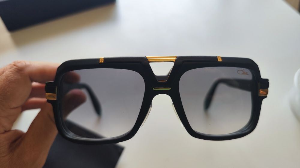 Cazal слънчеви очила с позлата