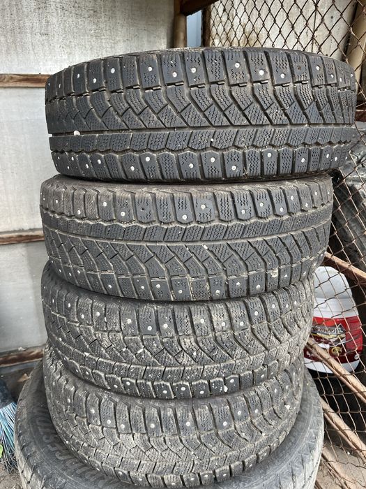 Продам резину 185/65/14 виати