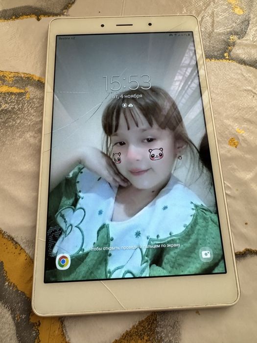 Срочно продаётся планшет в хорошем состоянии, договорная.