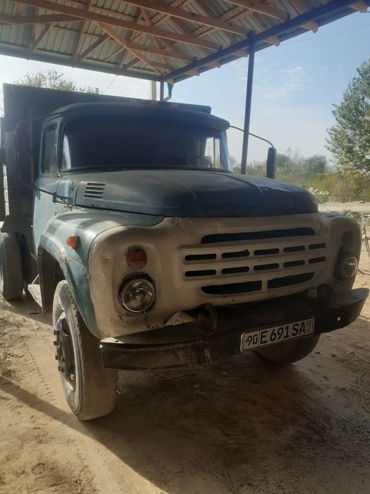 Зил сотилади 1988йил