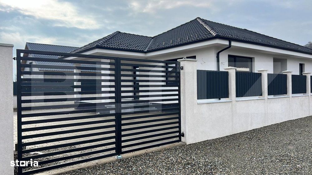 Casa smart, cu 4 camere, 120 mp+teren extins de 700 mp, zona Unirea