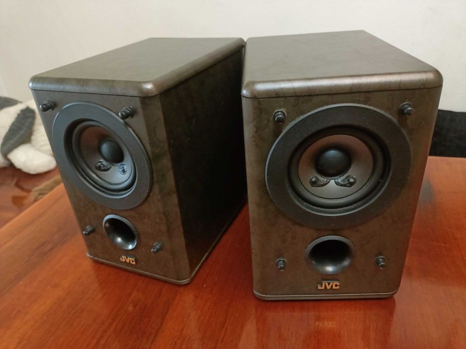 Boxe de raft Jvc