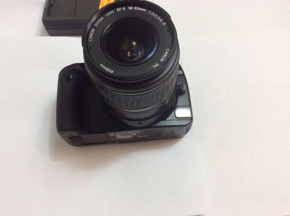 Canon EOS 400 D obiectiv 18:55