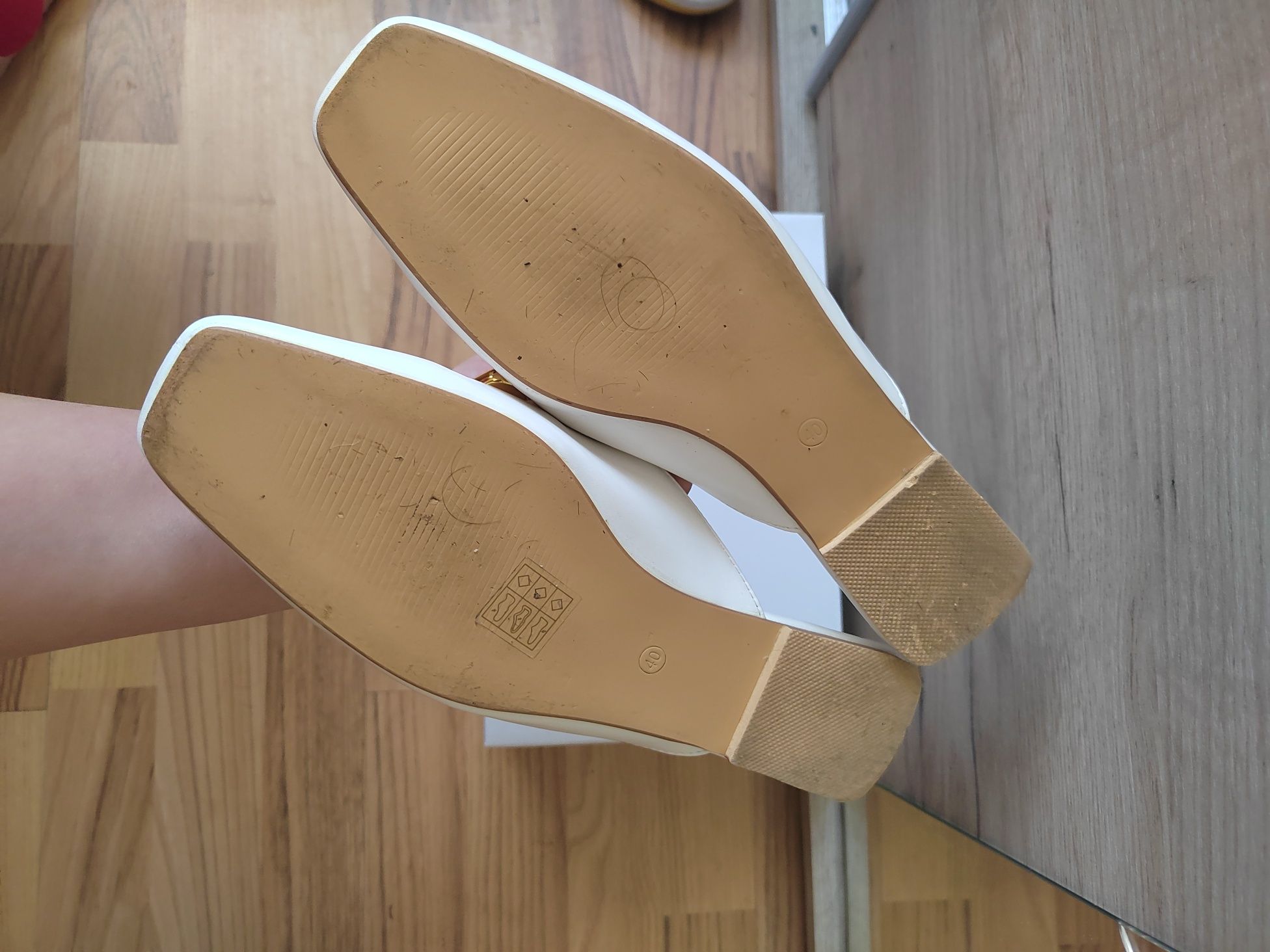 Papuci stil saboti