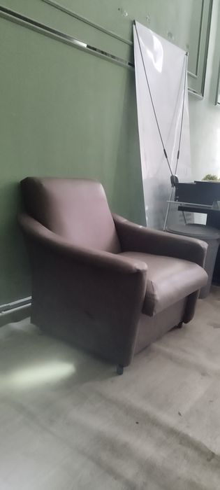 Ofis uchun tayor mebel