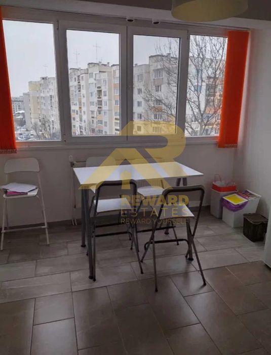 Продава се Тристаен апартамент в София, Надежда 1 - 91 кв.м за 1968 €/кв.м - Снимка #2