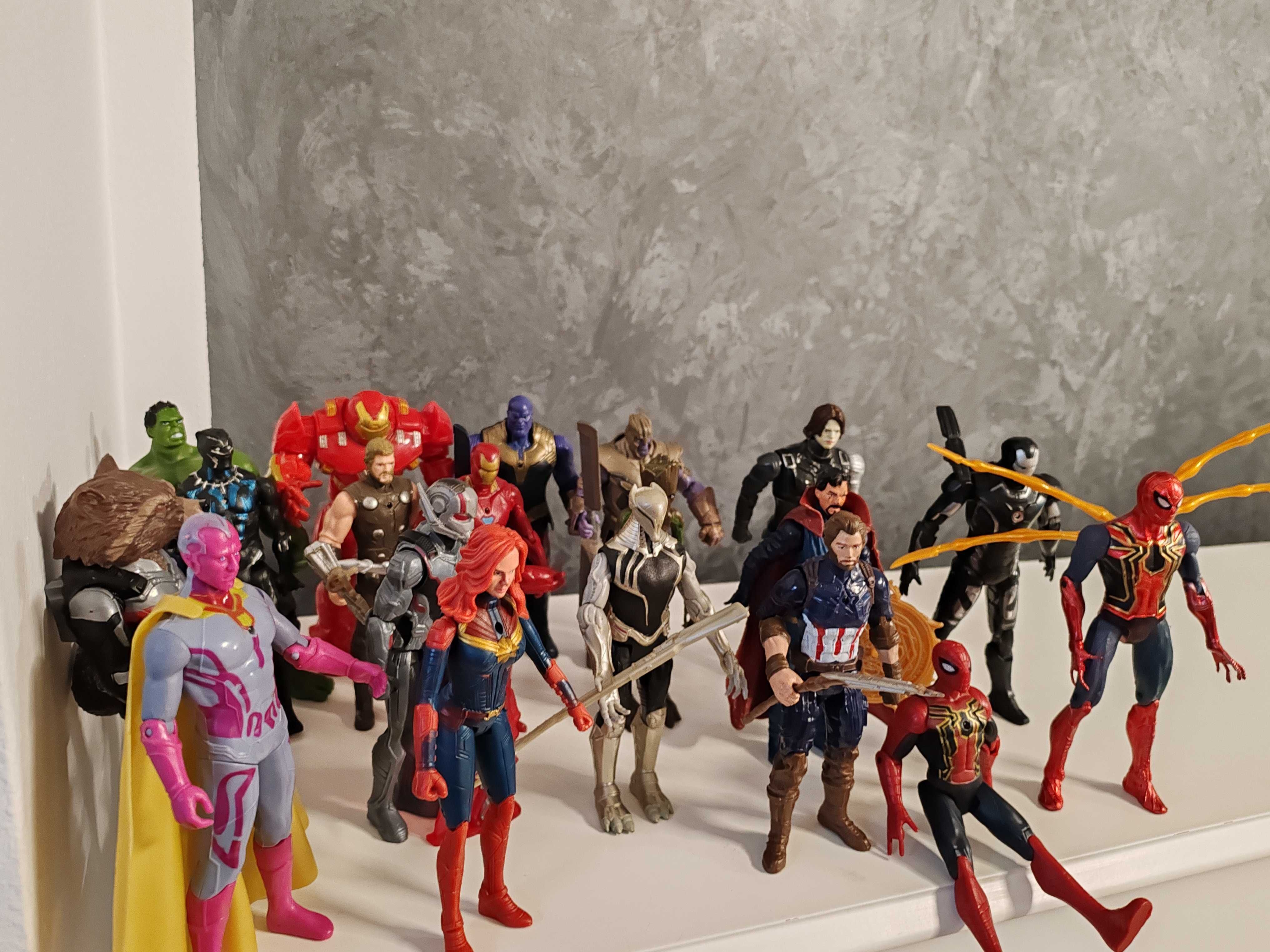 Set figurine Marvel