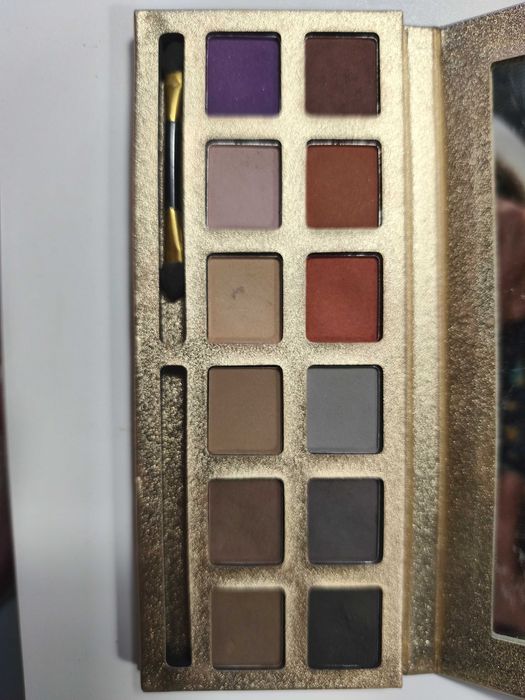 Палитри за грим , за лична и професионална употреба 2