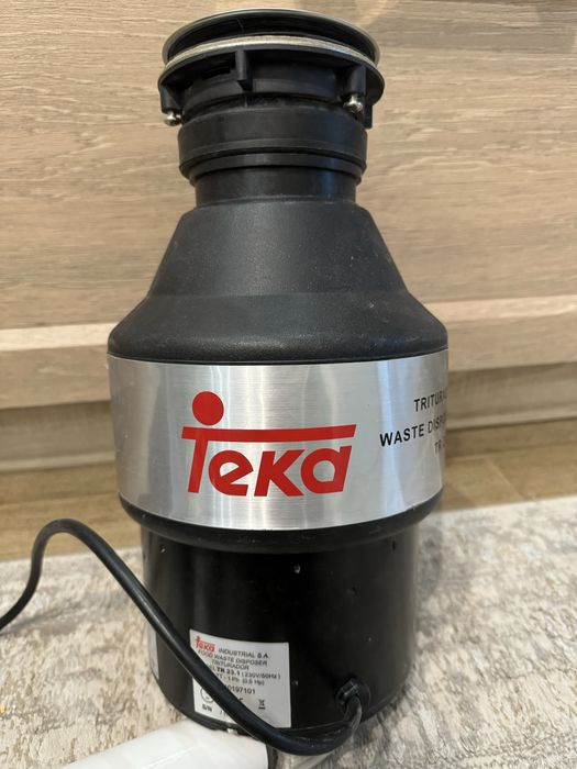 Измельчитель пищевых отходов