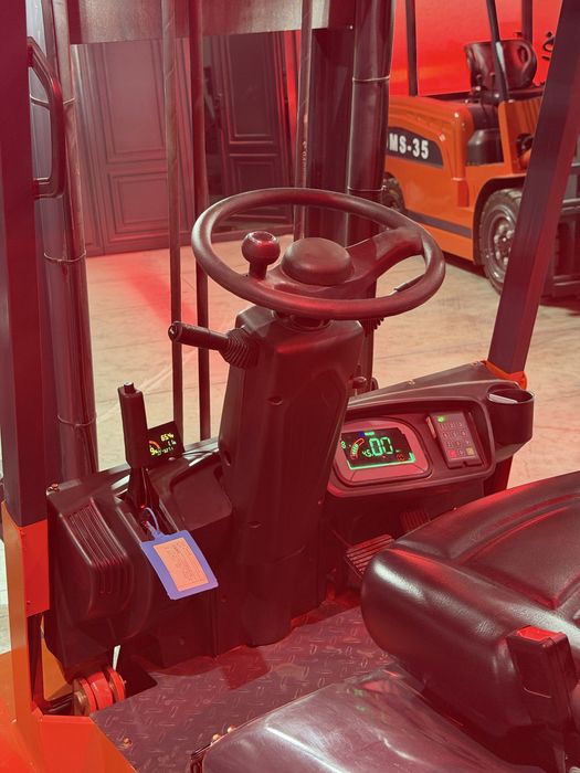 JMS Авто кара EV 2000 kg