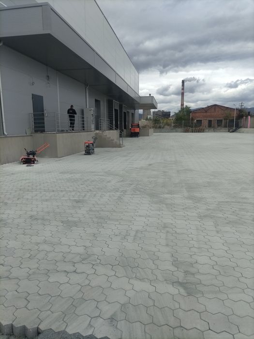 Вертикални планировка паваш булдюри плочки