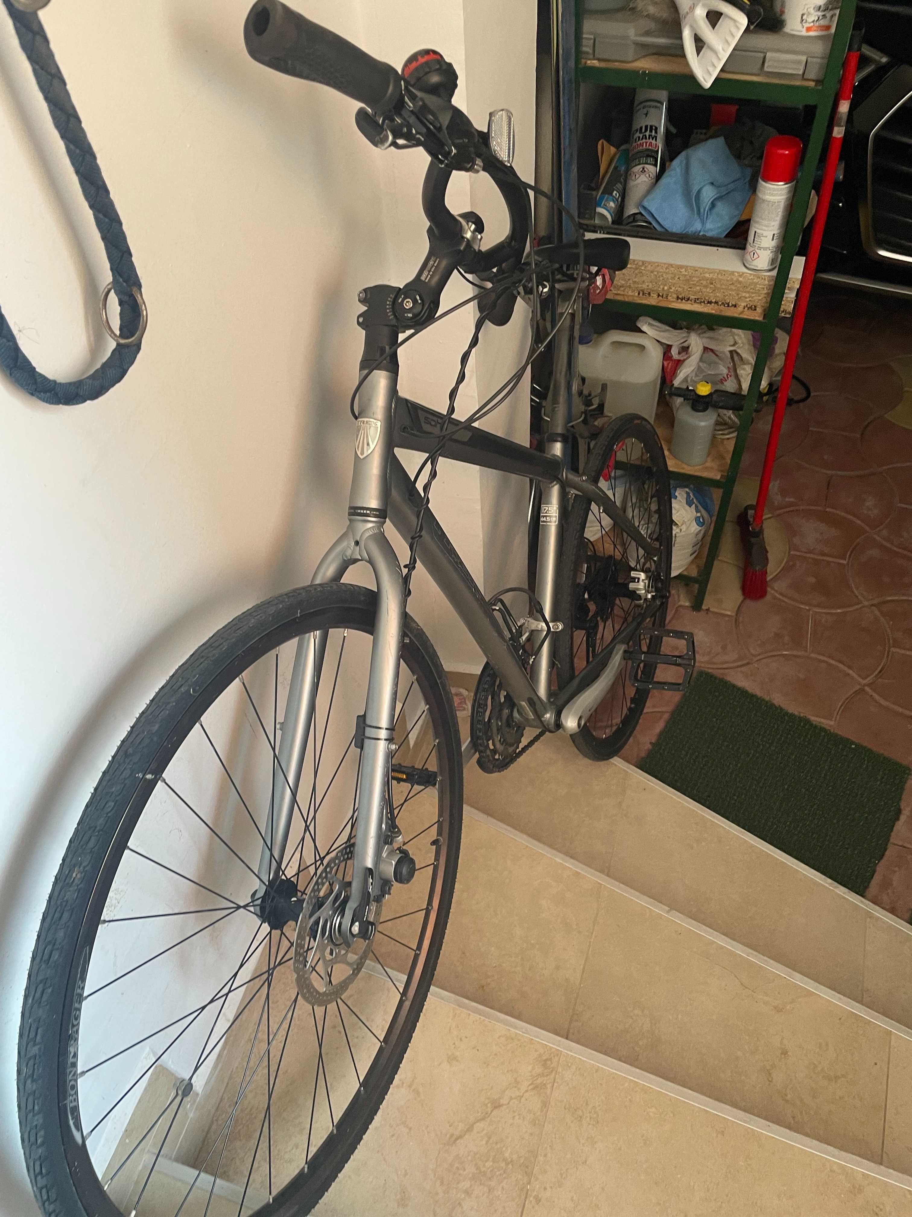 Vand bicicleta trek