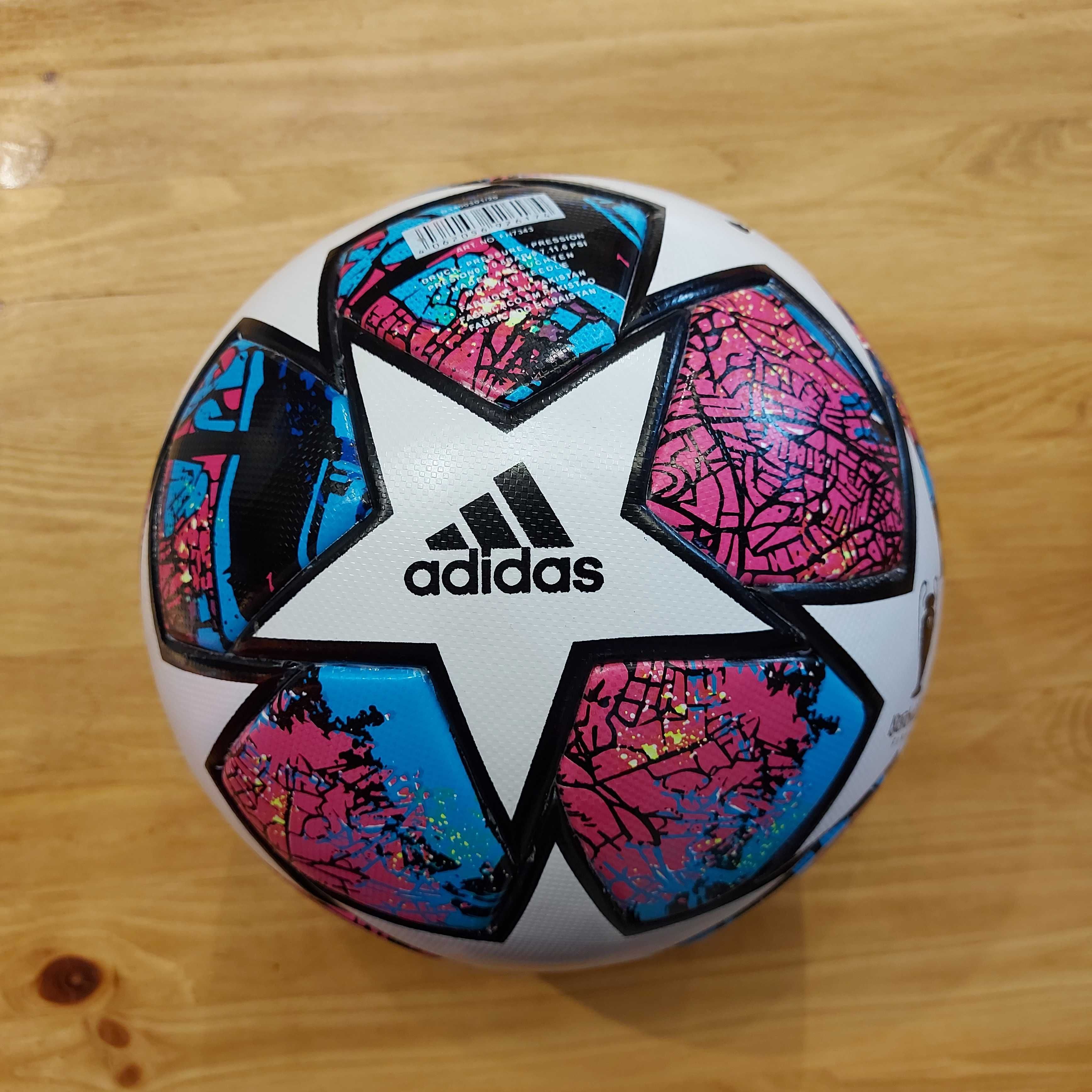 Профессиональный Футбольный Мяч Champions League Adidas. Оригинальный