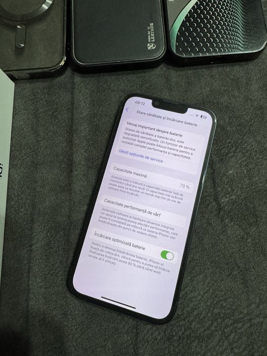 Iphone 13 / 256gb liber retea la cutie impecabil achizitionat de nou