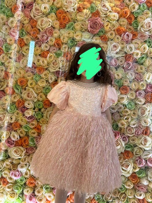 Продам детское платье.