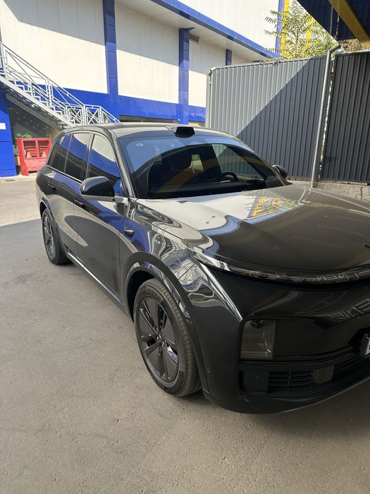 Li 8 Max 2024 как новый