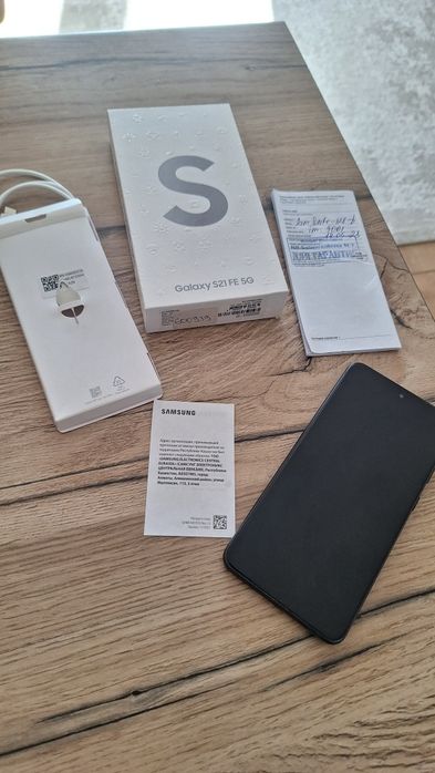 Galaxy S21 FE 5G продам