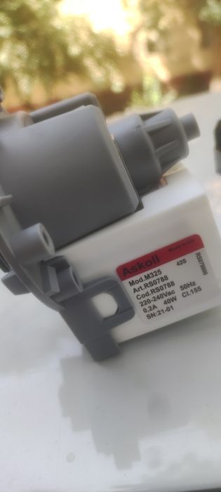 Продается новый сливной насос на стиральную машину LG  Samsung  Артель