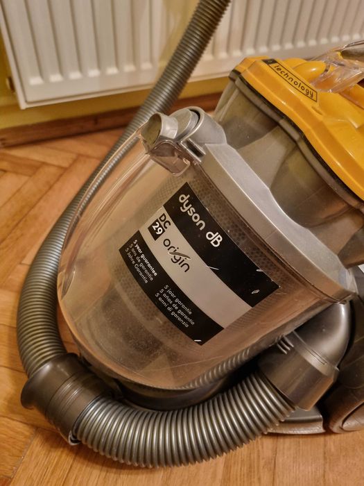 Aspirator Dyson DC29