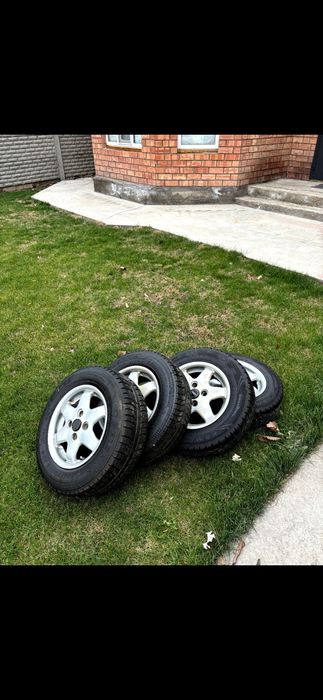 Резина зимняя с дисками