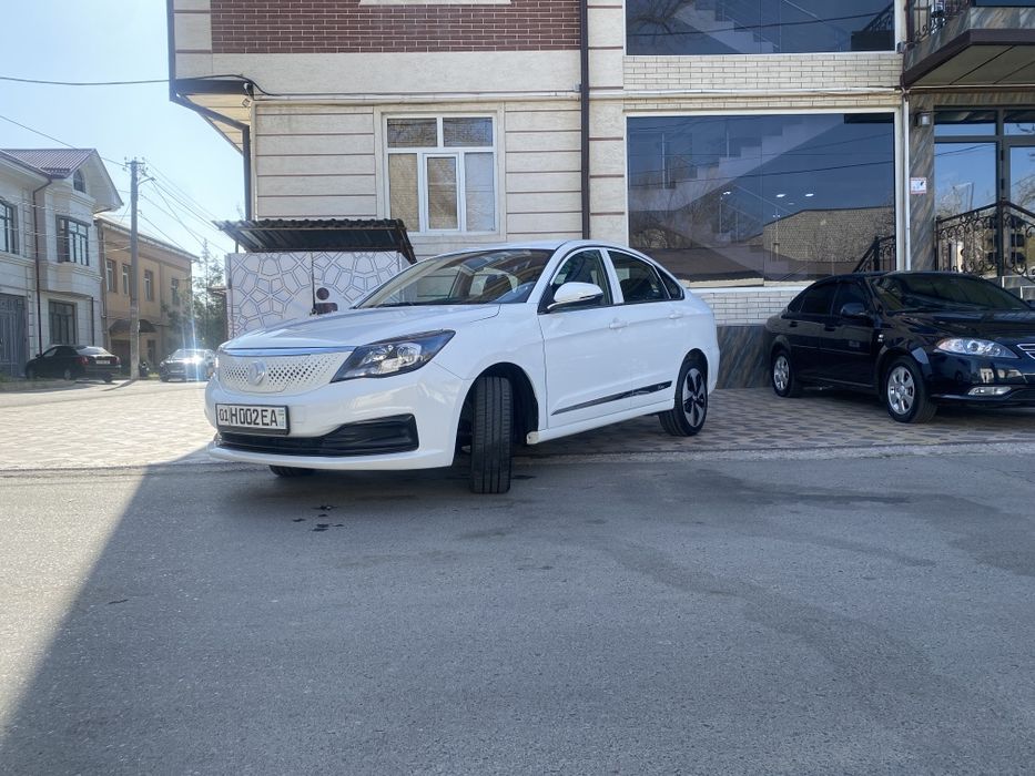 Dongfeng aelous E 70