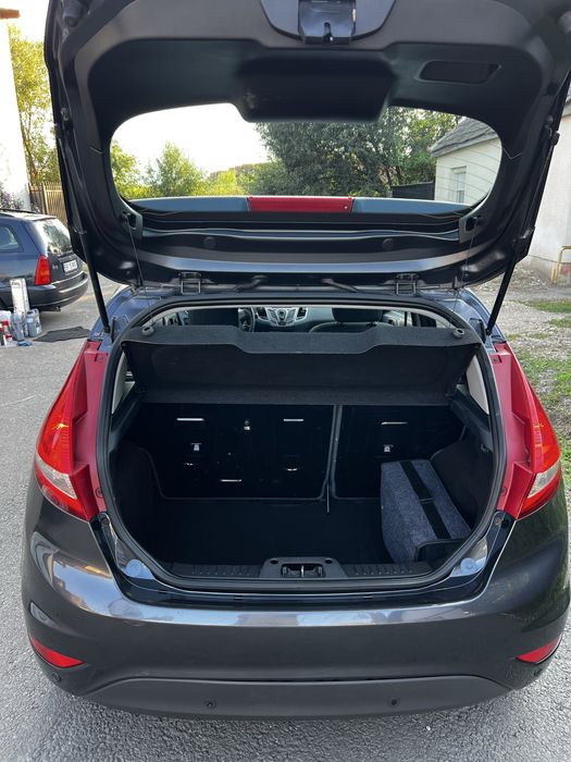 Vand Ford Fiesta 1.6 diesel Euro 5