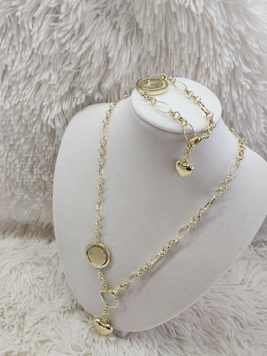 Позлатени бижута