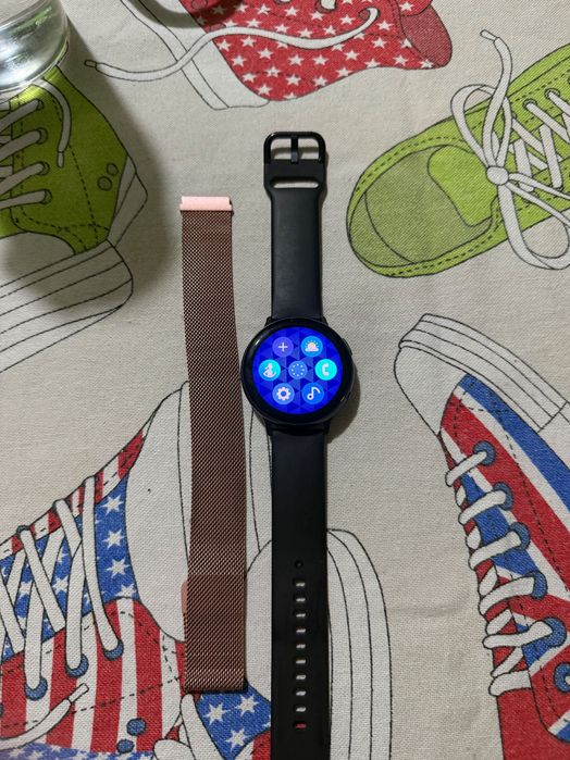 Смарт часовници Samsung Galaxy Watch Active 2 44mm