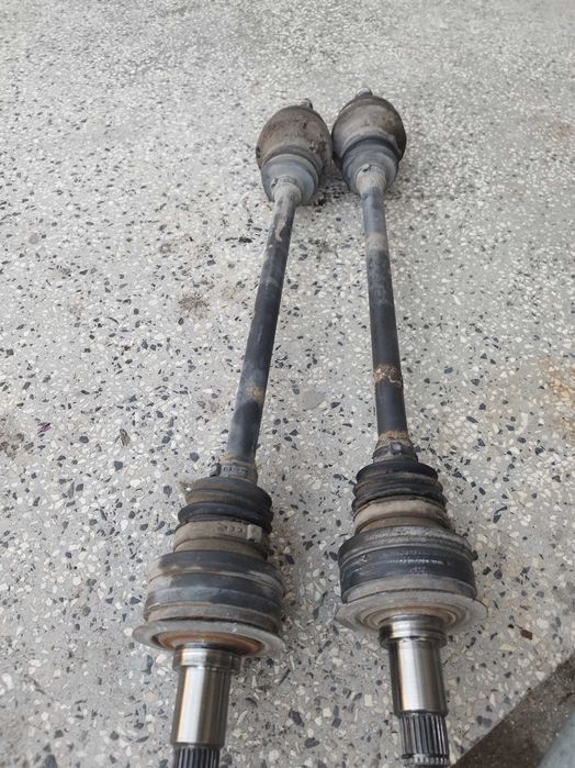 Задни полуоски Mercedes w211 E280 5G 4матик бензин 231кс