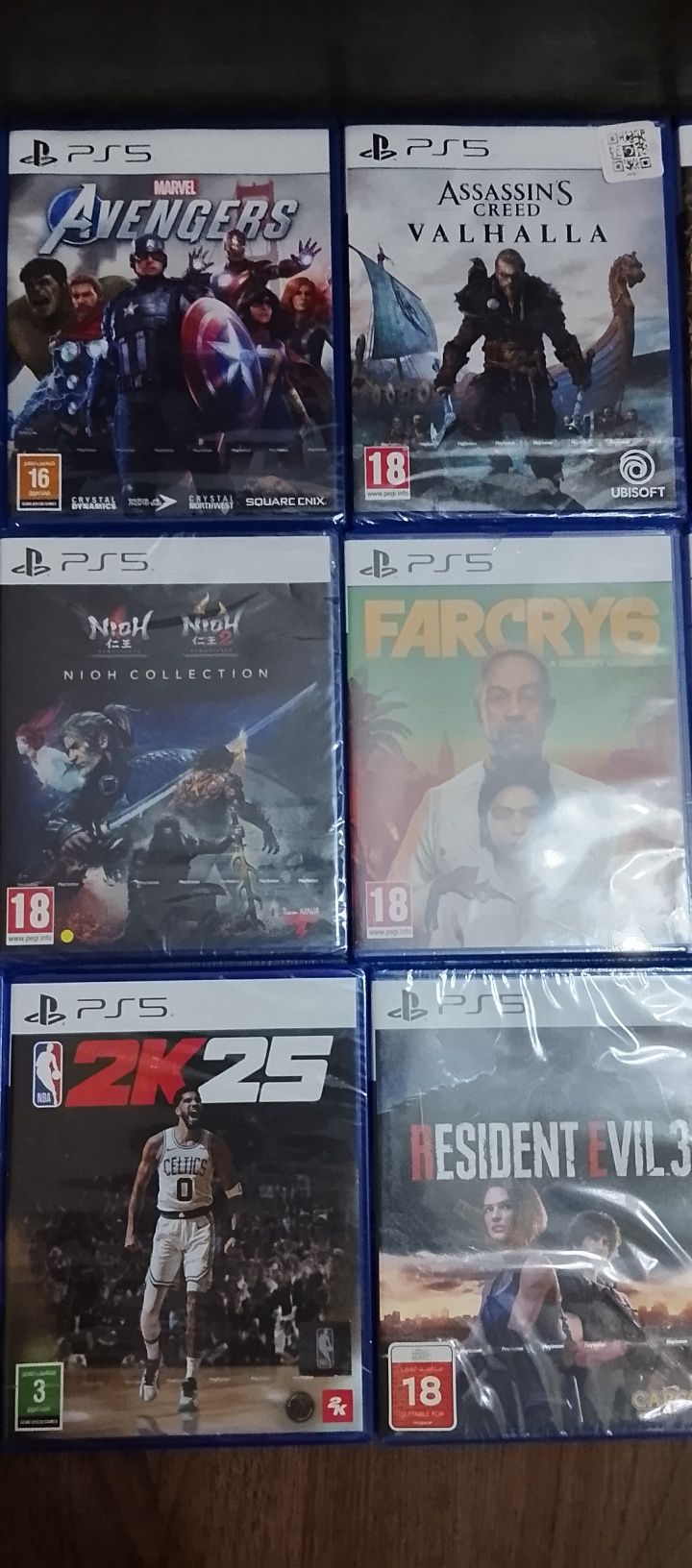 Playstation 5  4 ва хвох one га хархил ўйинлар дискини сотамиз