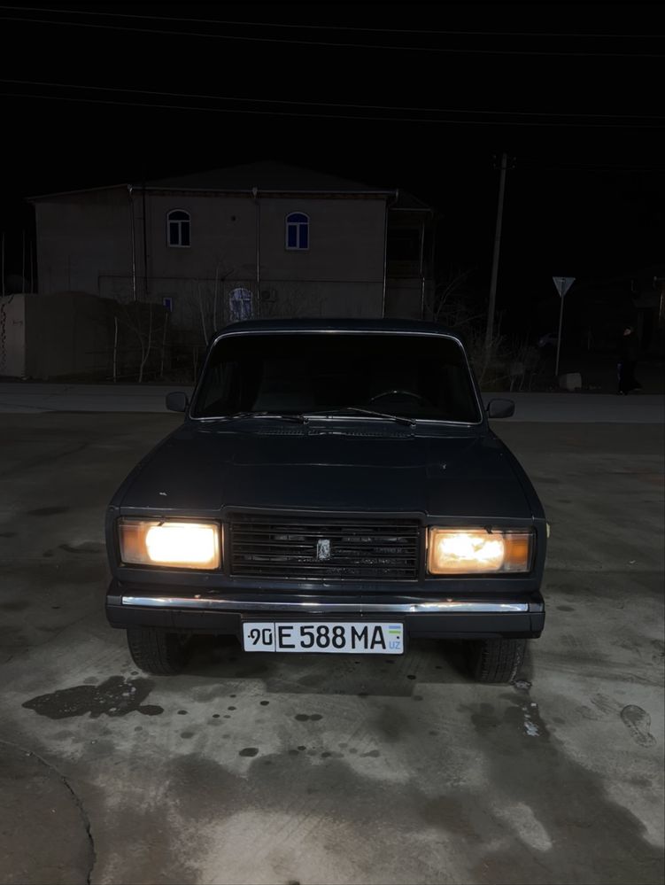 Ваз 2107 сотилади